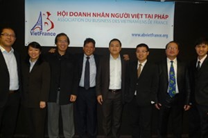 Vietnamese Business Association in France celebrated its 3rd anniversary - ảnh 1